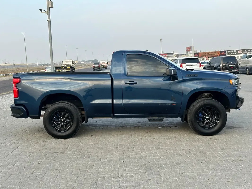 Chevrolet Silverado 6.2 AT RWD (420 حصان) - 3