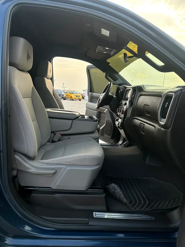 Chevrolet Silverado 6.2 AT RWD (420 حصان) - 9