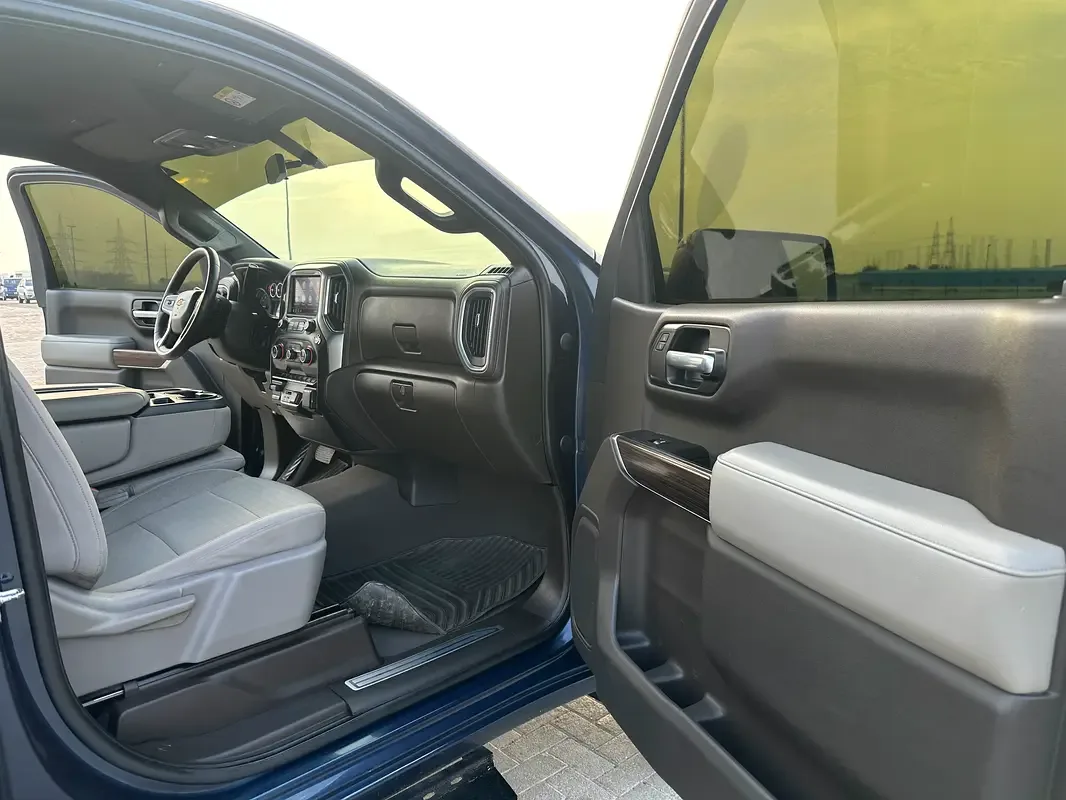 Chevrolet Silverado 6.2 AT RWD (420 حصان) - 17
