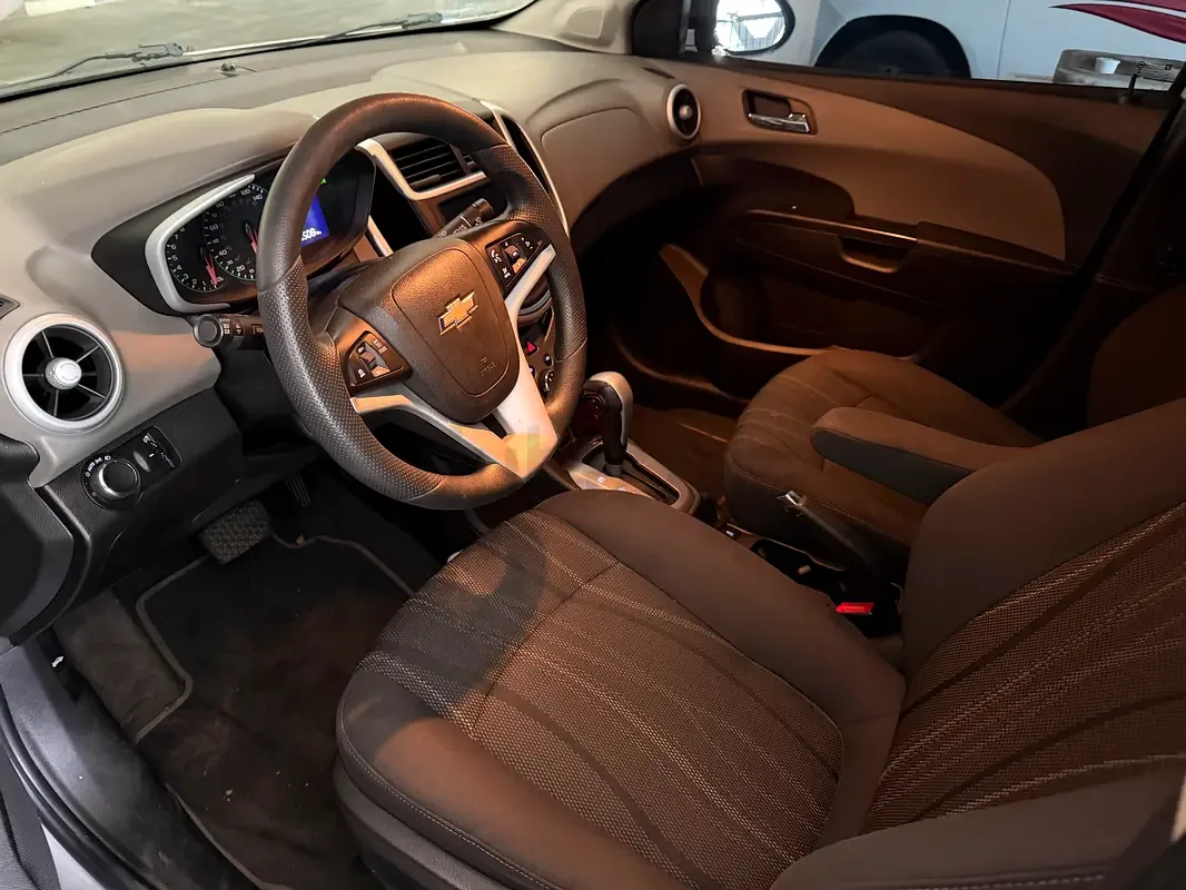 Chevrolet Sonic 1.4 AT (138 حصان) - 10