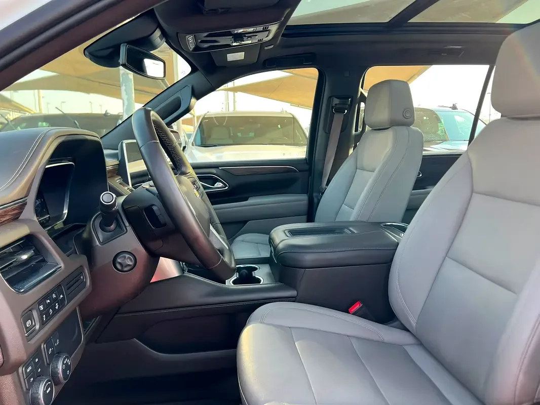 Chevrolet Suburban 5.3 AT (360 حصان) - 10
