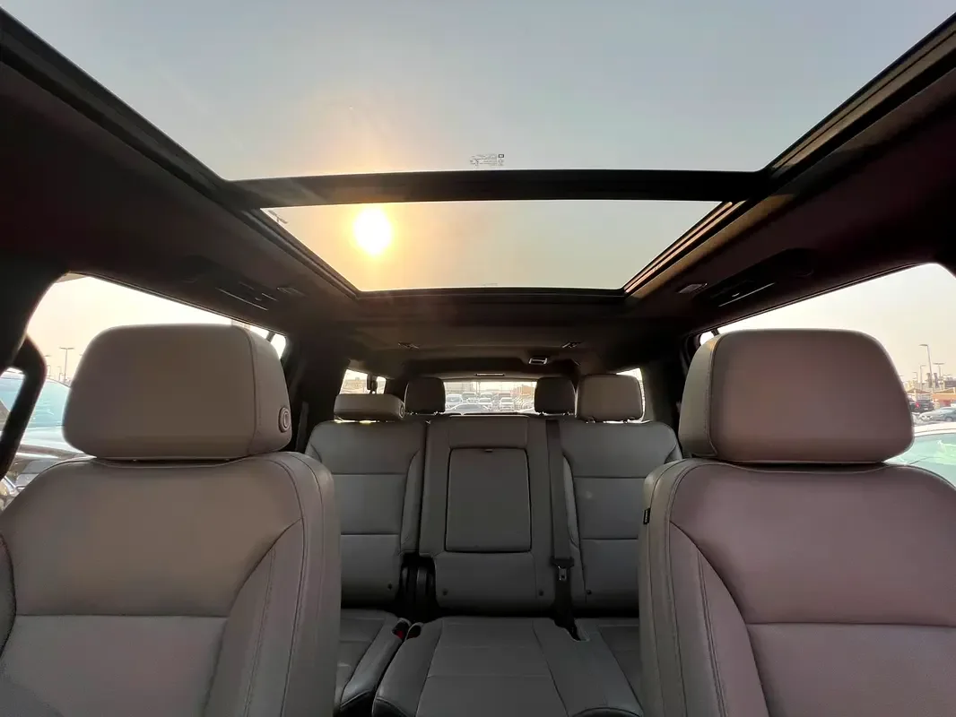 Chevrolet Suburban 5.3 AT (360 حصان) - 8