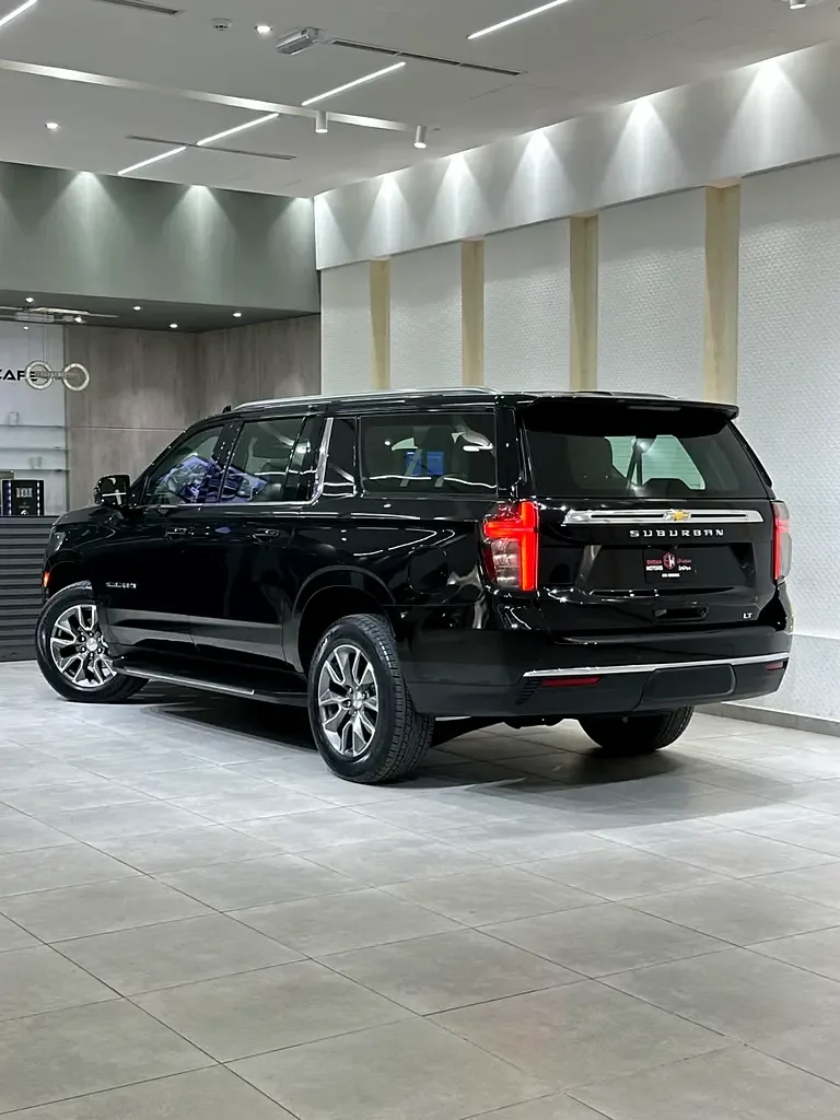 Chevrolet Suburban 5.3 AT (360 hp) - 6