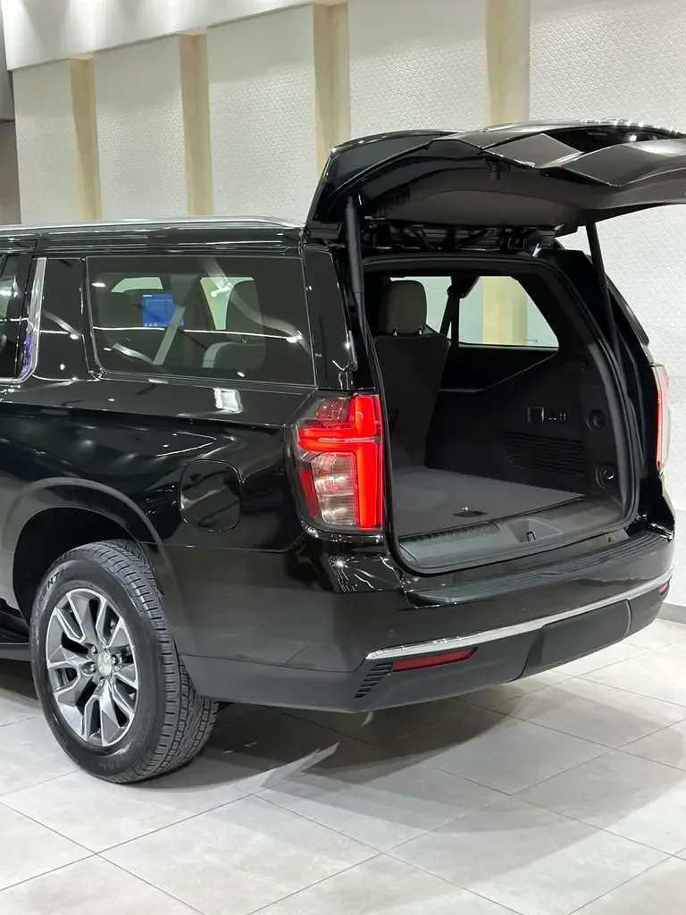 Chevrolet Suburban 5.3 AT (360 hp) - 9