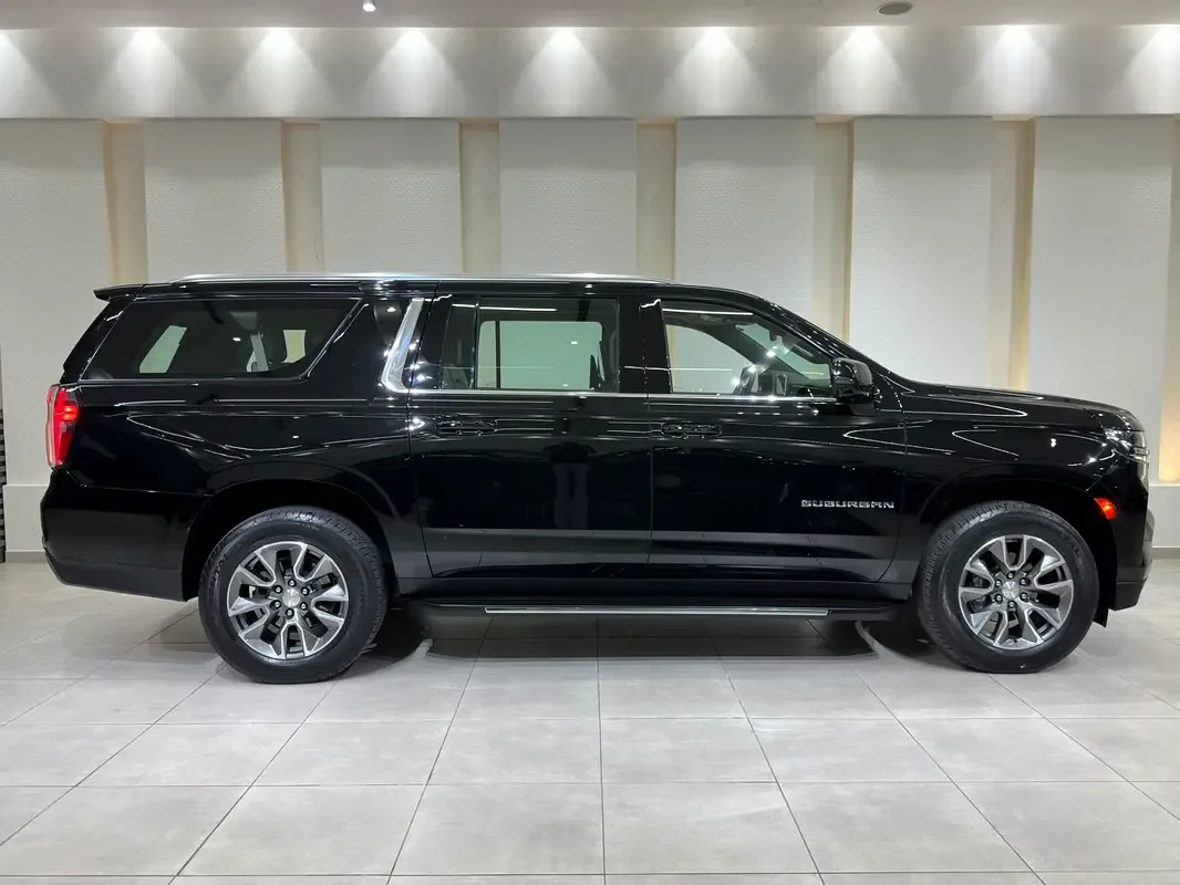 Chevrolet Suburban 5.3 AT (360 hp) - 8
