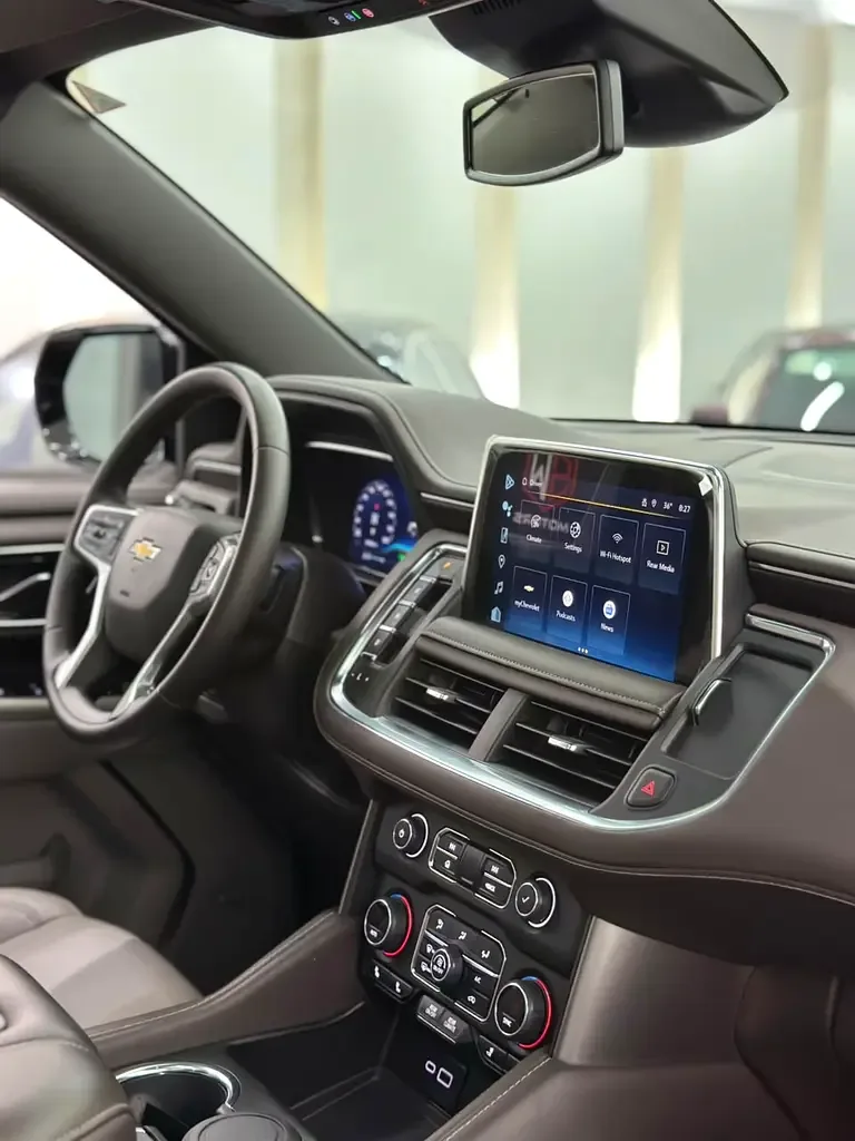 Chevrolet Suburban 5.3 AT (360 hp) - 11