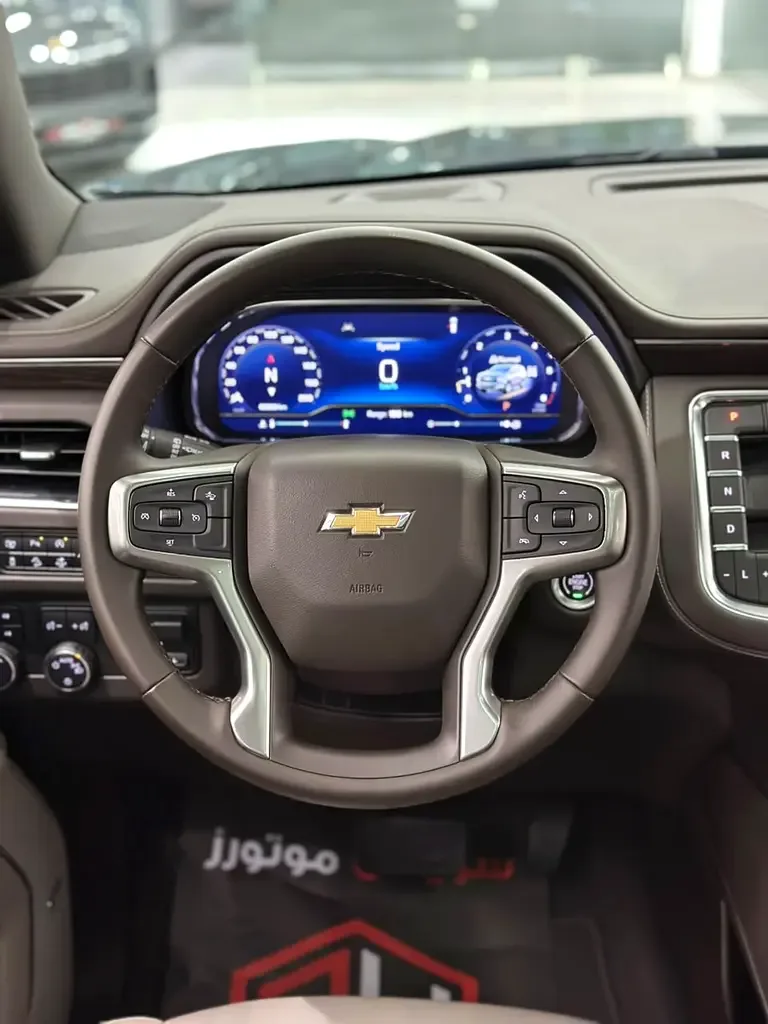 Chevrolet Suburban 5.3 AT (360 hp) - 13