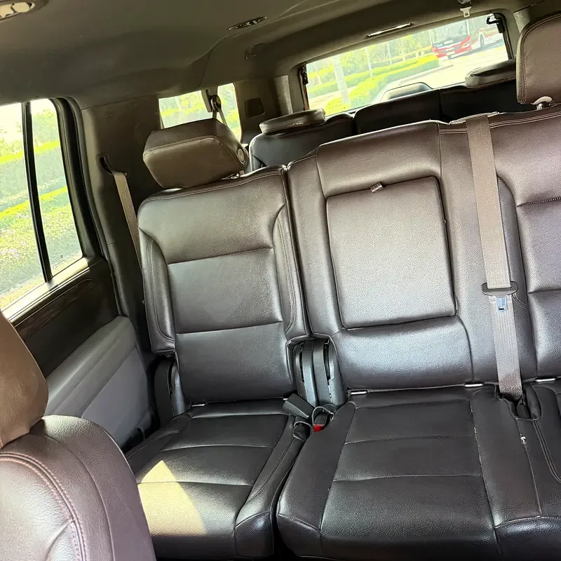 Chevrolet Suburban 5.3 AT (360 hp) - 19