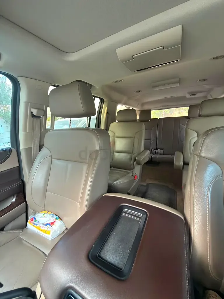 Chevrolet Suburban 5.3 AT RWD (385 حصان) - 11