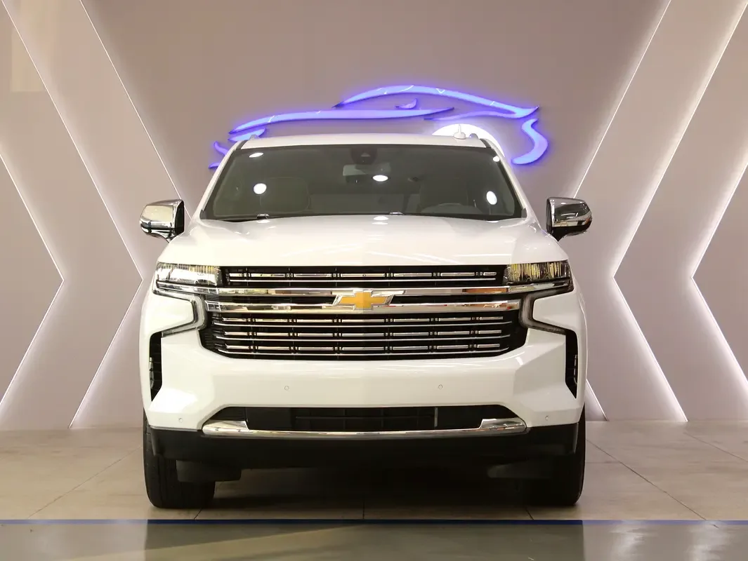 Chevrolet Suburban 6.2 AT (426 حصان) - 3
