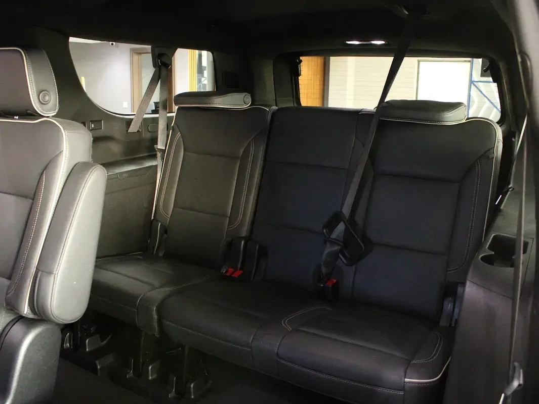 Chevrolet Suburban 6.2 AT (426 حصان) - 13