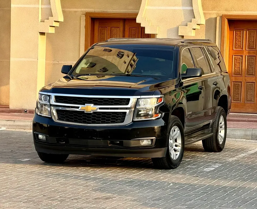 Chevrolet Tahoe 5.3 AT (360 hp)