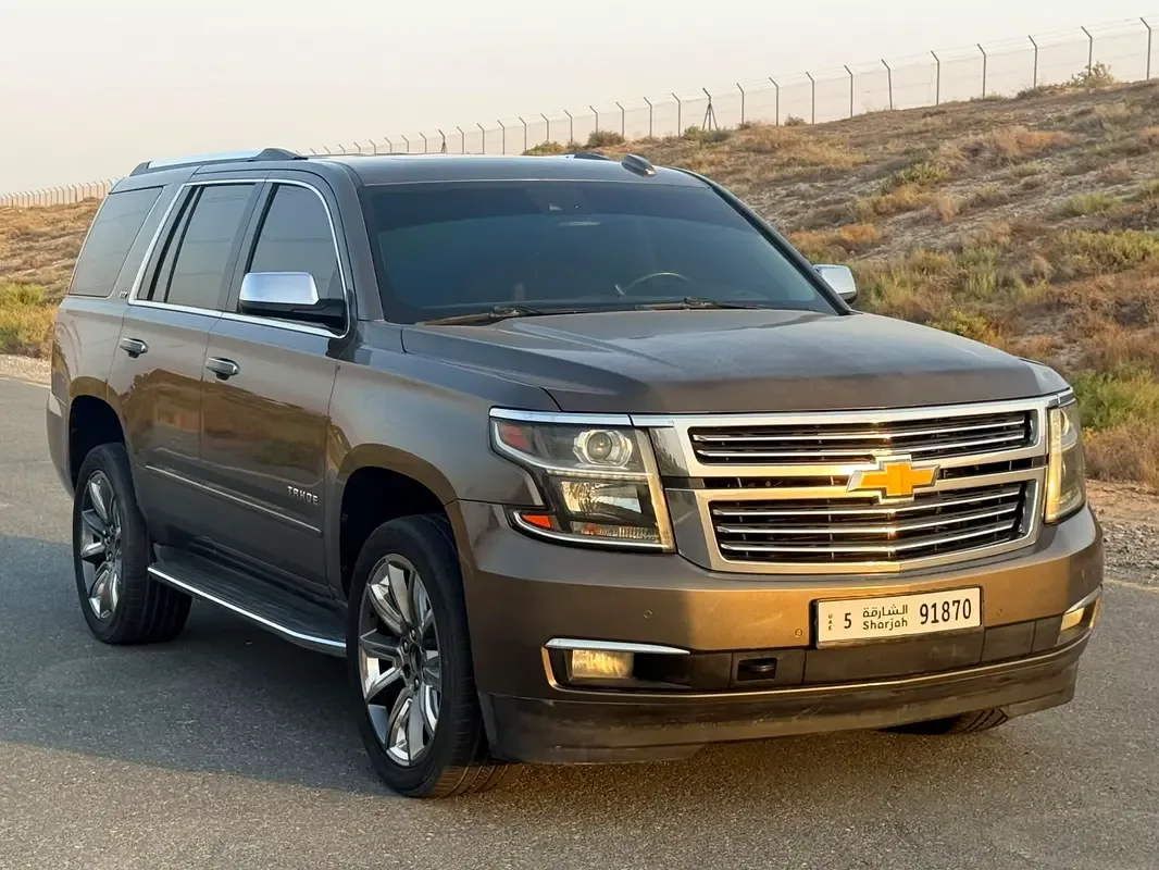 Chevrolet Tahoe 5.3 AT (360 hp)
