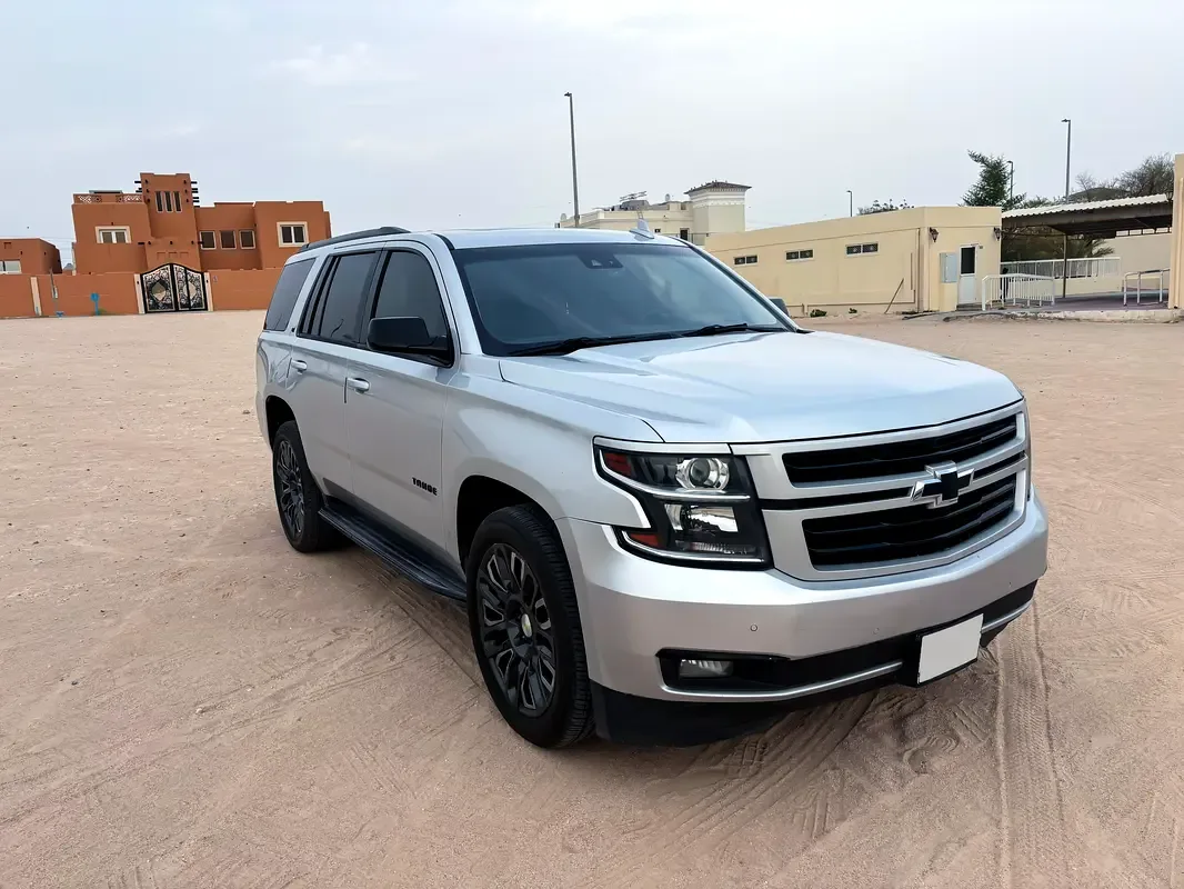 Chevrolet Tahoe 5.3 AT (360 hp)