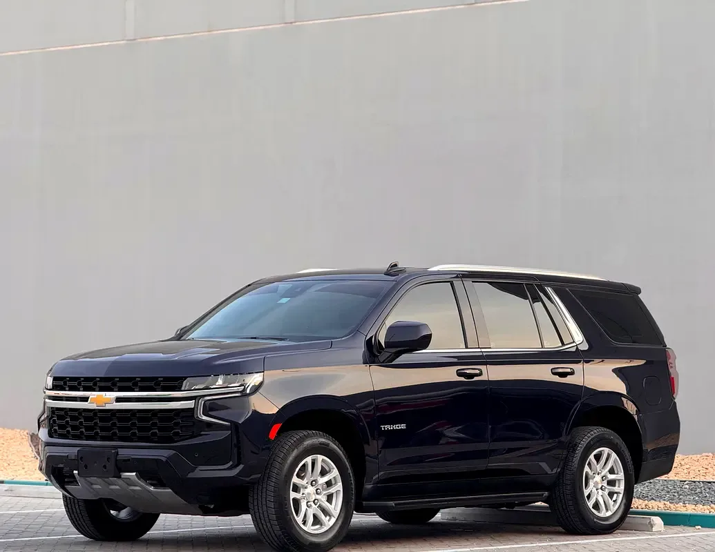 Chevrolet Tahoe 5.3 AT (360 hp)