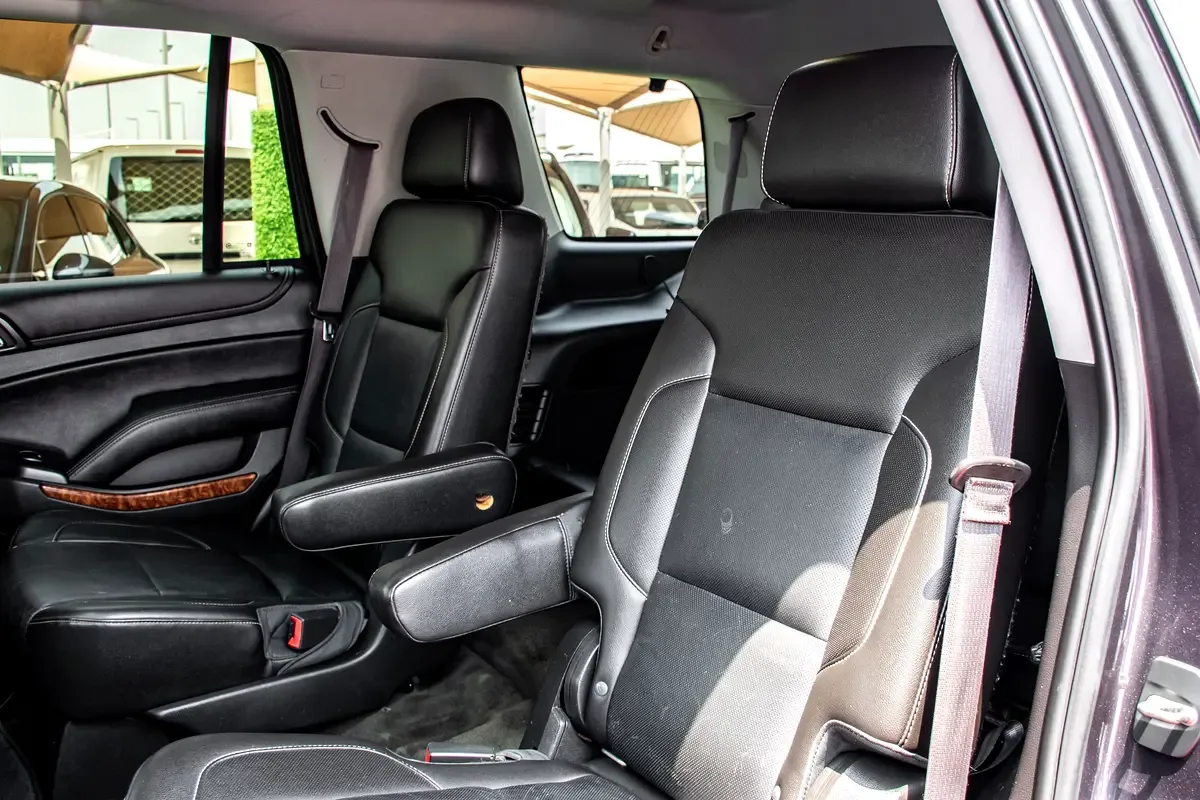 Chevrolet Tahoe 5.3 AT (360 hp) - 11