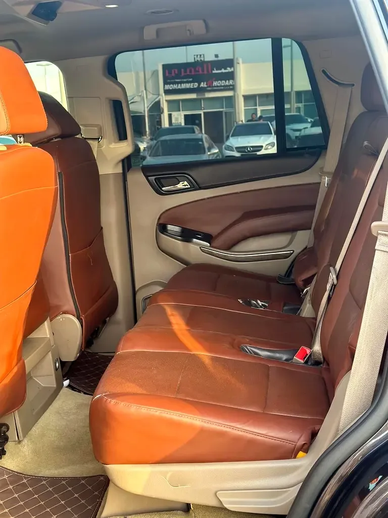 Chevrolet Tahoe 5.3 AT (360 حصان) - 7