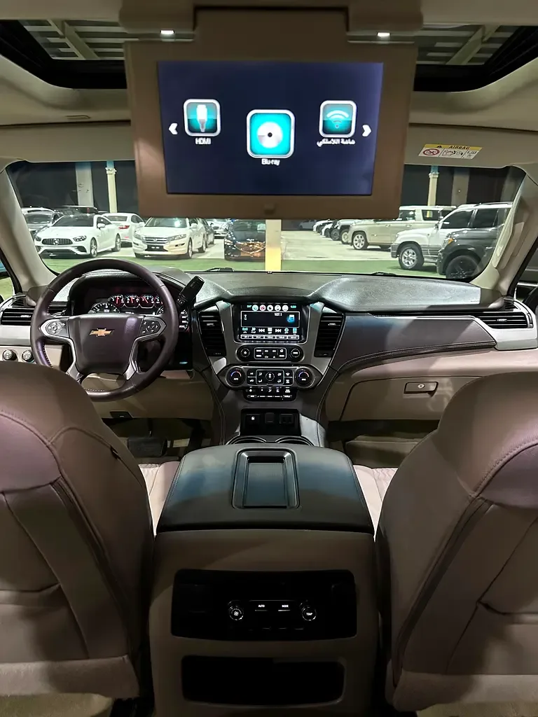Chevrolet Tahoe 5.3 AT (360 hp) - 10