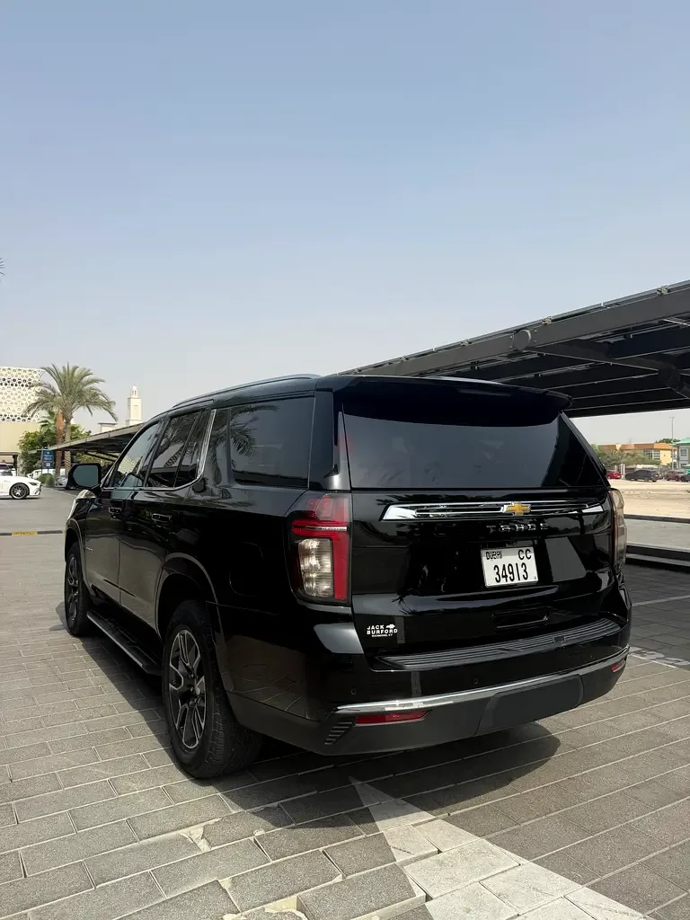Chevrolet Tahoe 5.3 AT RWD (360 حصان) - 18