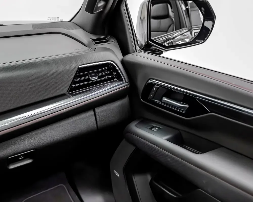 Chevrolet Tahoe 6.2 AT (426 hp) - 14