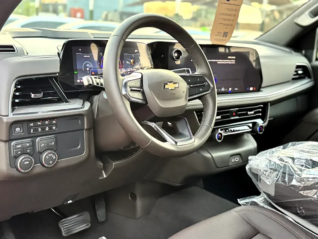 Chevrolet Tahoe 6.2 AT (426 حصان) - 12