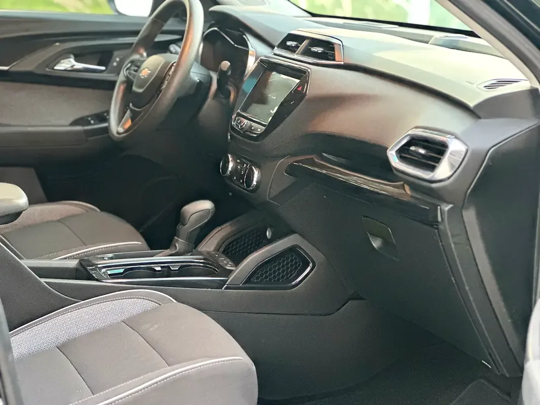 Chevrolet TrailBlazer 2.0 AT (237 hp) - 9