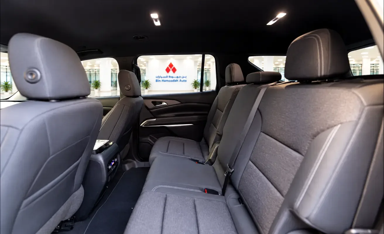 Chevrolet Traverse 2.5 AT (328 حصان) - 9