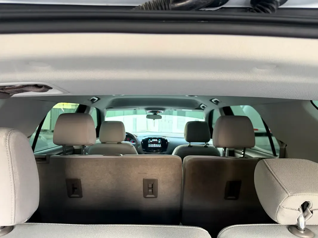 Chevrolet Traverse 3.6 AT (310 hp) - 12