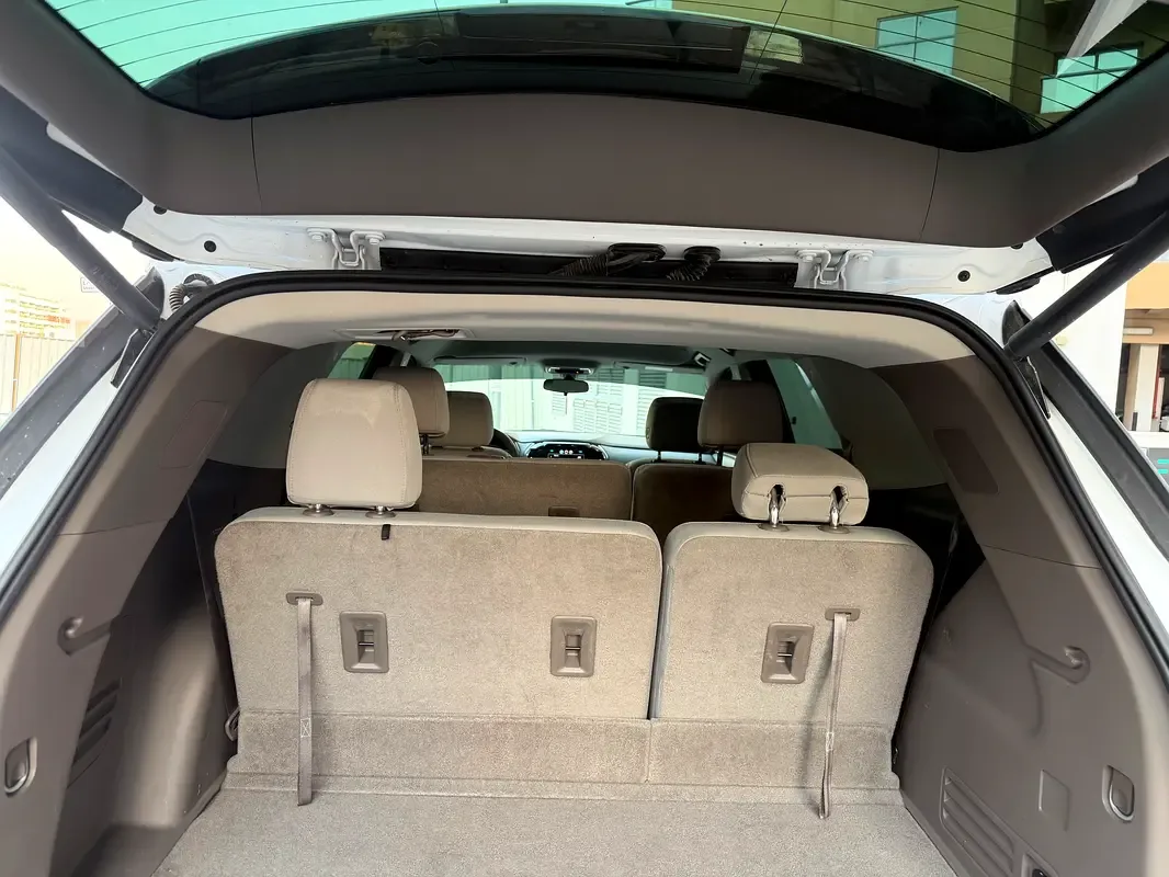 Chevrolet Traverse 3.6 AT (310 hp) - 13
