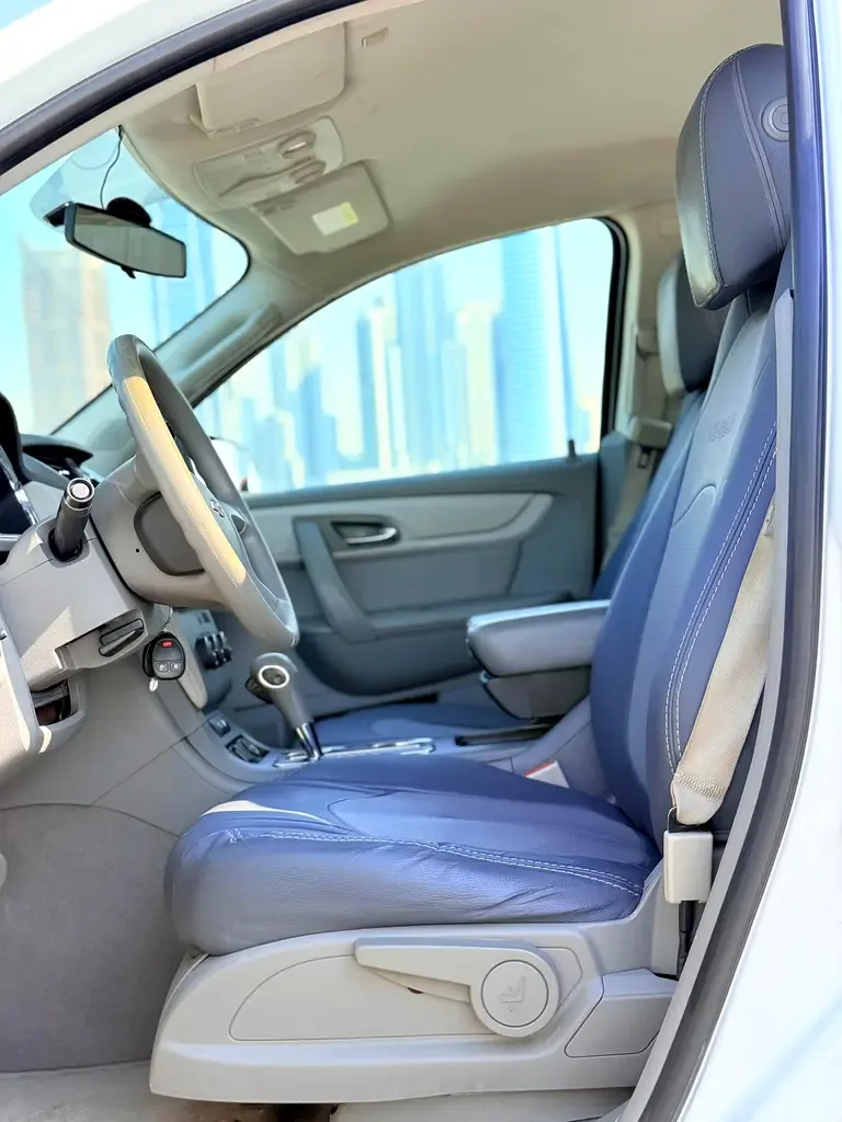 Chevrolet Traverse 3.6 AT (310 hp) - 10
