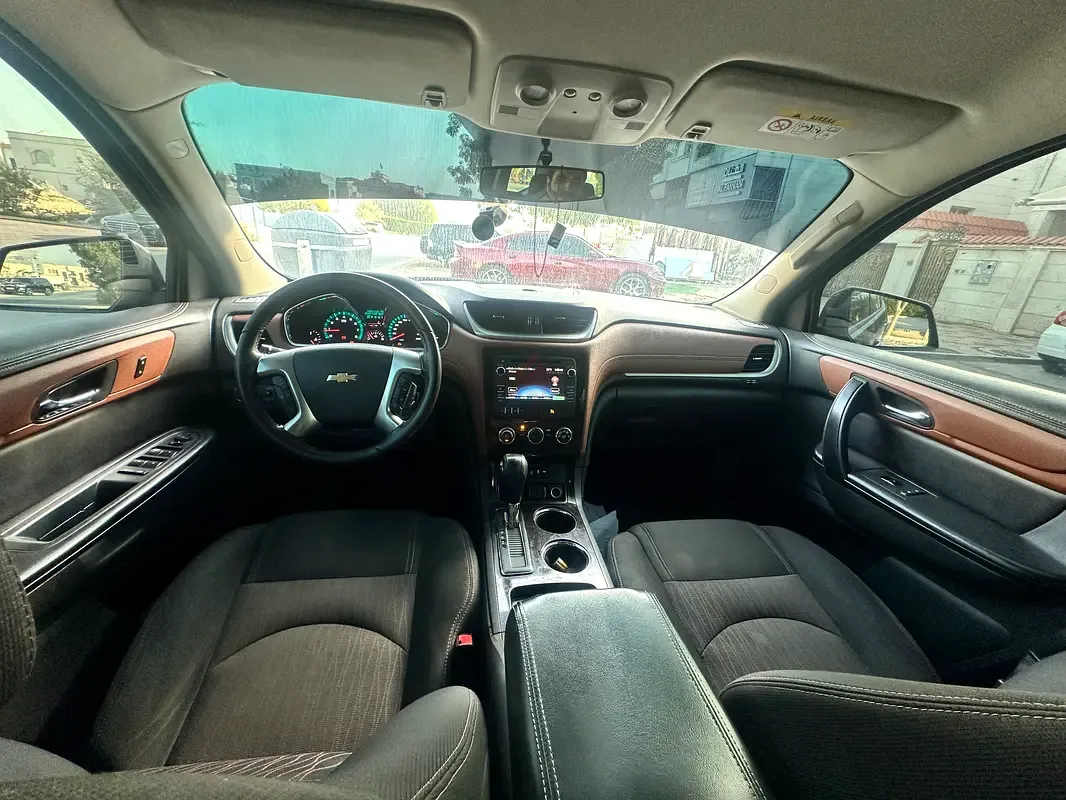 Chevrolet Traverse 3.6 AT AWD (288 حصان) - 8