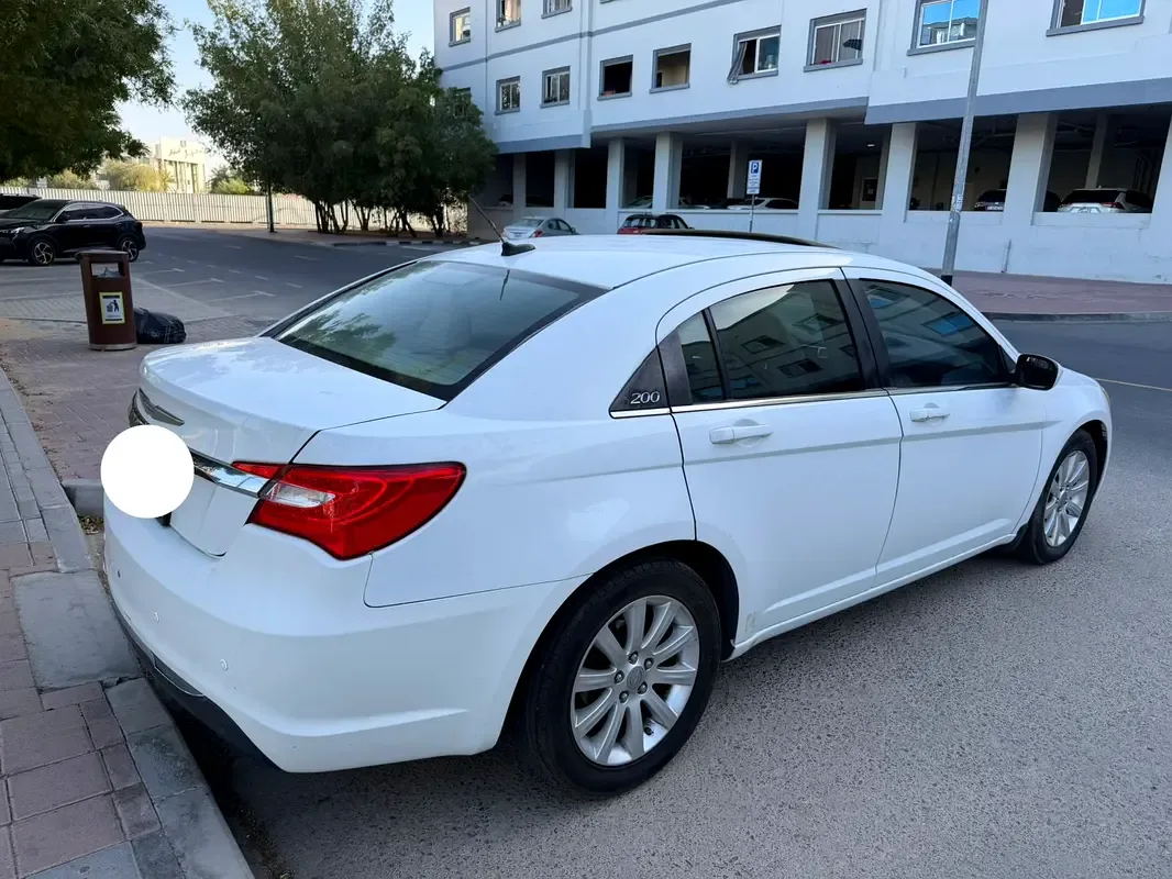 Chrysler 200 2.4 AT (173 hp) - 5