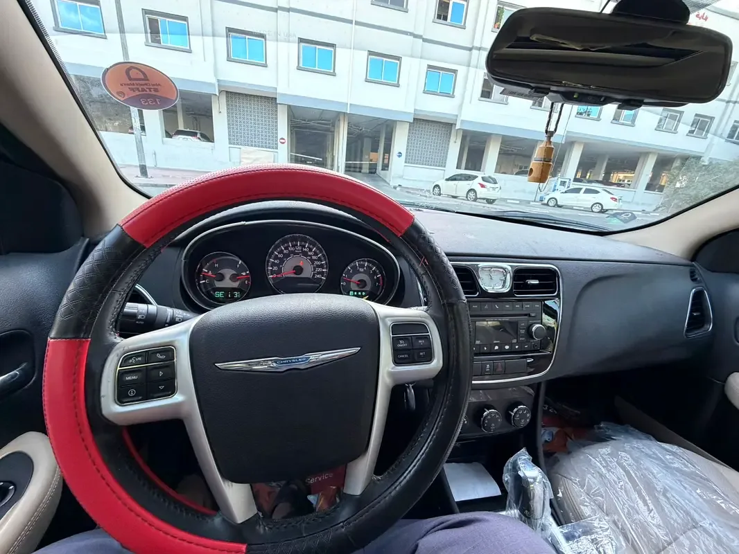 Chrysler 200 2.4 AT (173 hp) - 12