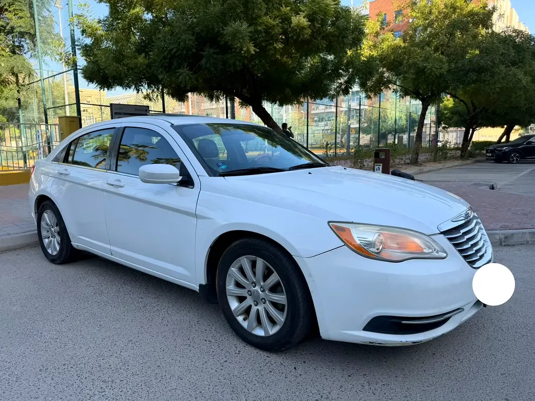 Chrysler 200 2.4 AT (175 حصان) - 10