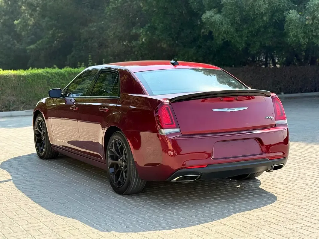 Chrysler 300C 3.6 AT (296 hp) - 4