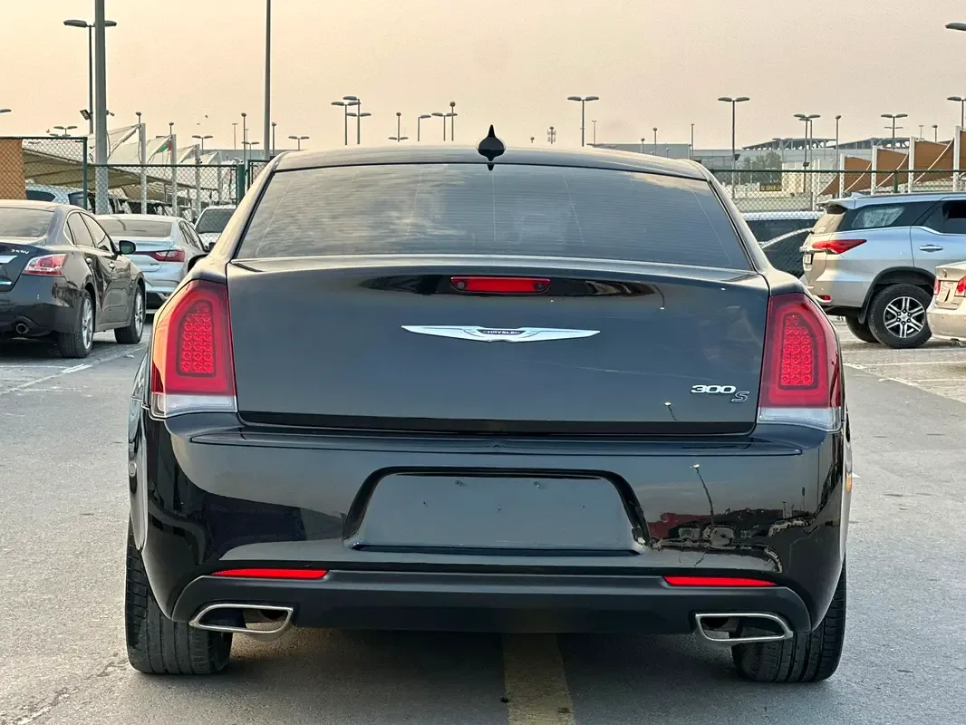 Chrysler 300C 3.6 AT (296 حصان) - 7