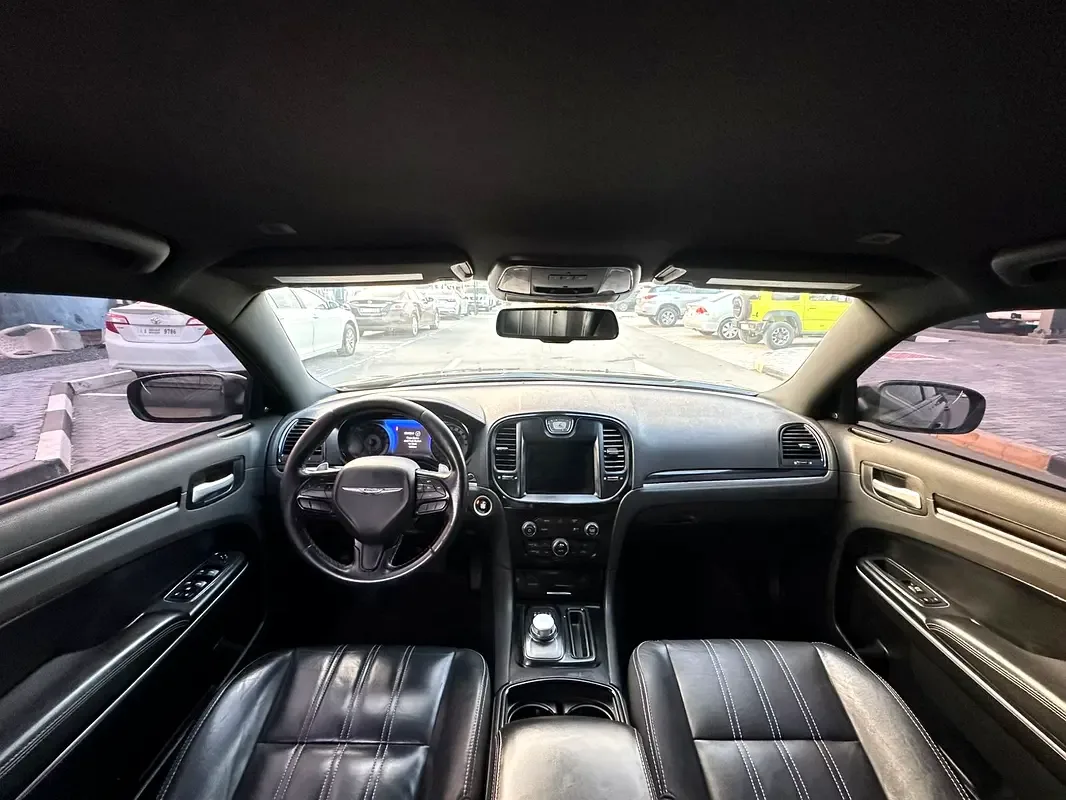 Chrysler 300C 3.6 AT (296 حصان) - 9