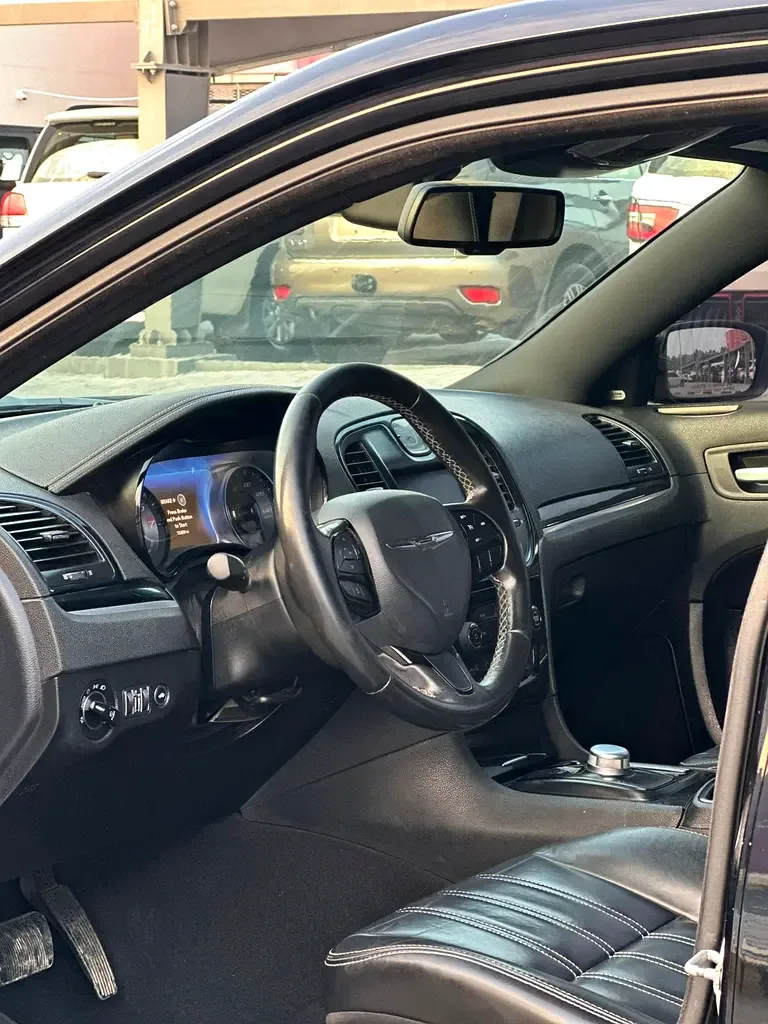 Chrysler 300C 3.6 AT (296 حصان) - 8