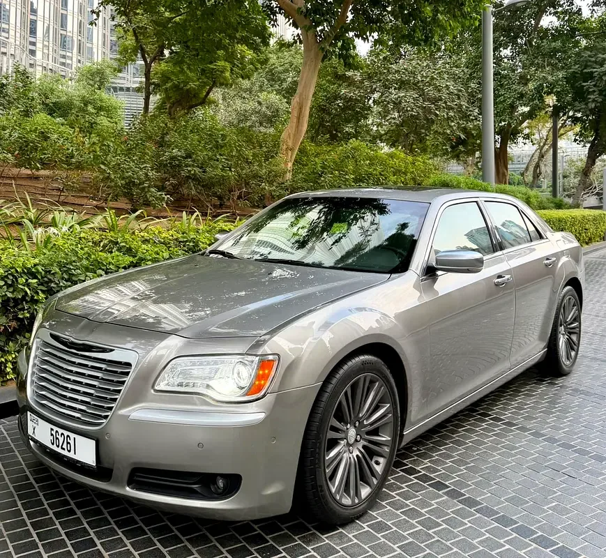 Chrysler 300C 3.6 AT (296 hp)