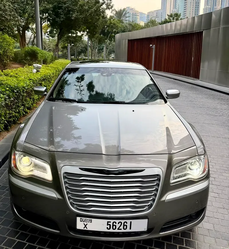 Chrysler 300C 3.6 AT (296 حصان) - 5