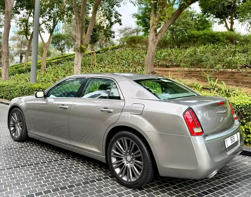 Chrysler 300C 3.6 AT (296 حصان) - 8