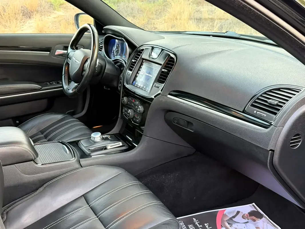 Chrysler 300C 3.6 AT (296 حصان) - 7