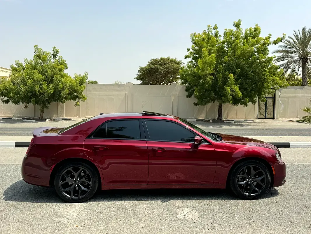 Chrysler 300C 3.6 AT (296 حصان) - 4