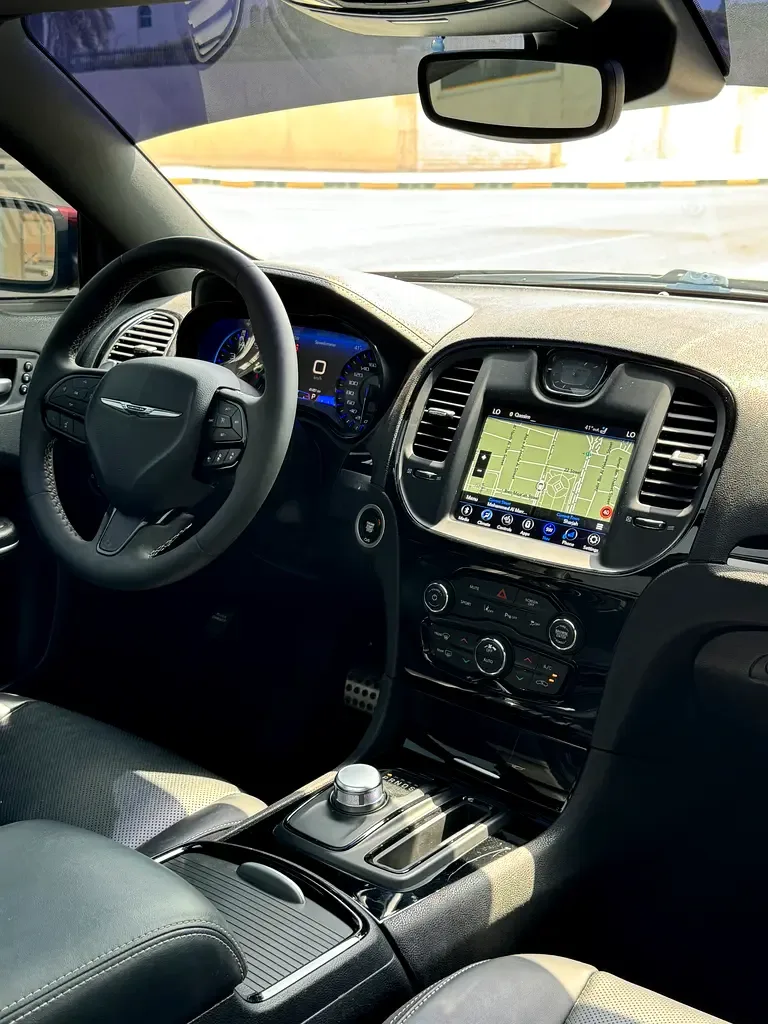 Chrysler 300C 3.6 AT (296 حصان) - 14