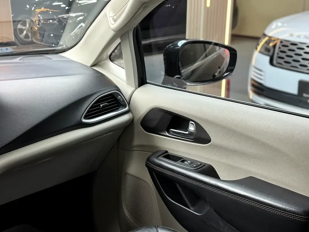 Chrysler Pacifica 3.6 Pentastar VVT (287 hp) - 8