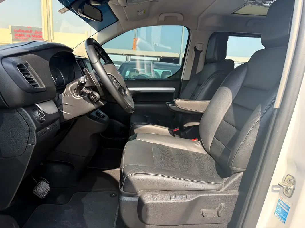 Citroen SpaceTourer E AT (136 hp) - 10