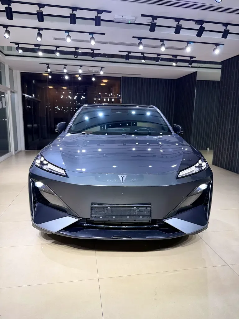 Deepal S07 (S7) E AT RWD (258 hp) - 5