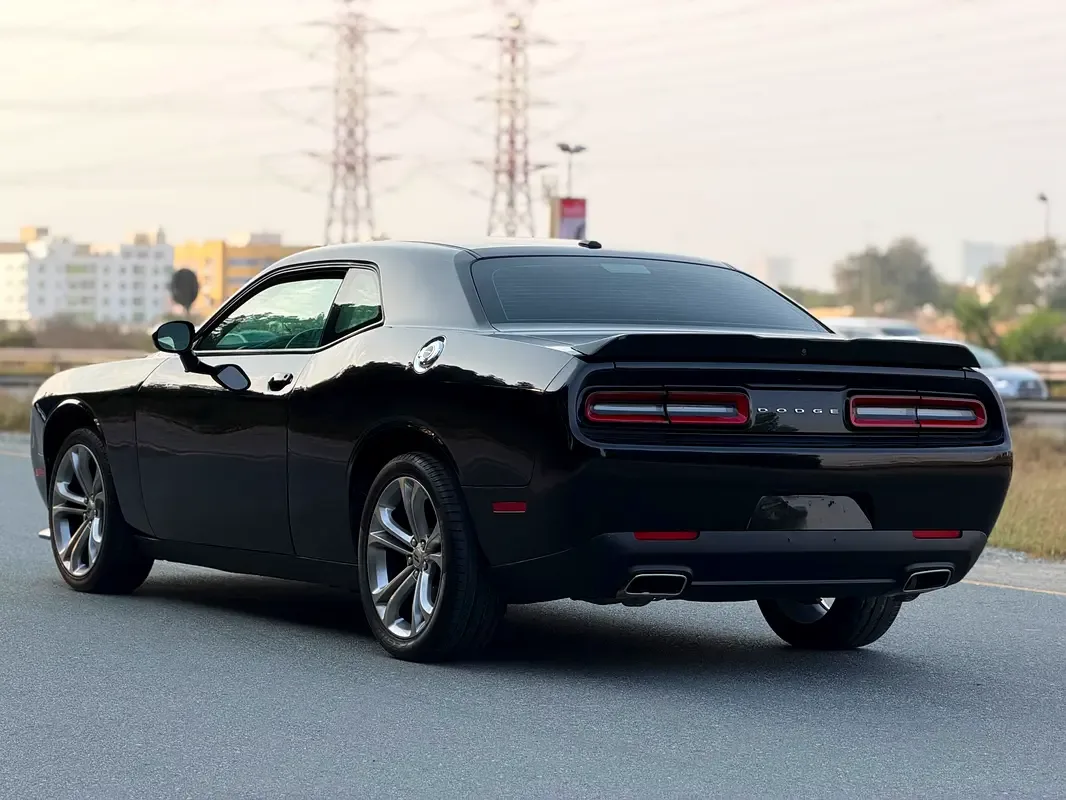 Dodge Challenger 3.6 AT RWD (309 حصان) - 5