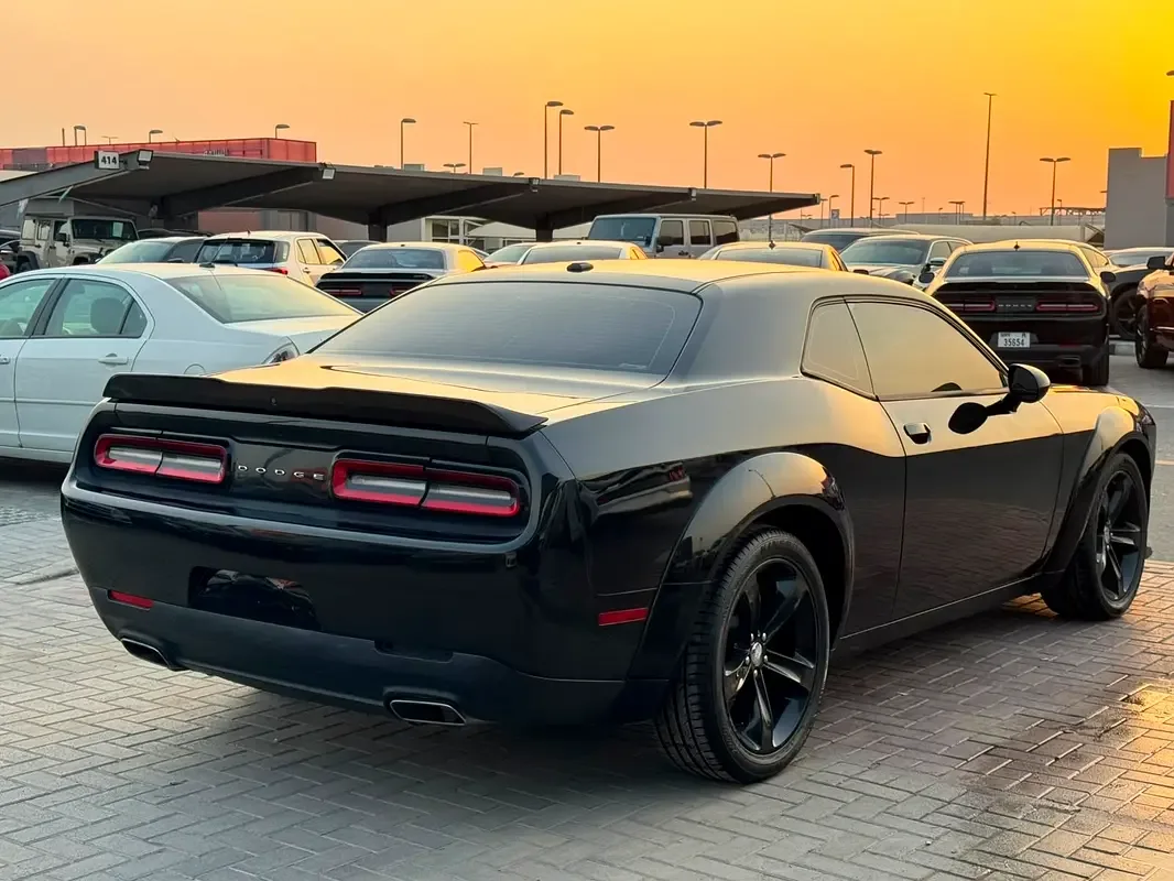 Dodge Challenger 3.6 AT RWD (309 hp) - 6