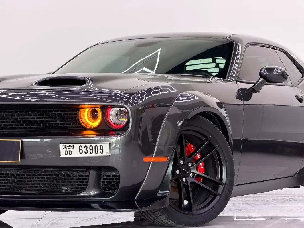 Dodge Challenger 3.6 AT RWD (309 hp)